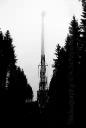 View 'Turm mit Generator und Kran Windkraftanlage' in a higher resolution 'Turm mit Generator und Kran Windkraftanlage' in a higher resolution